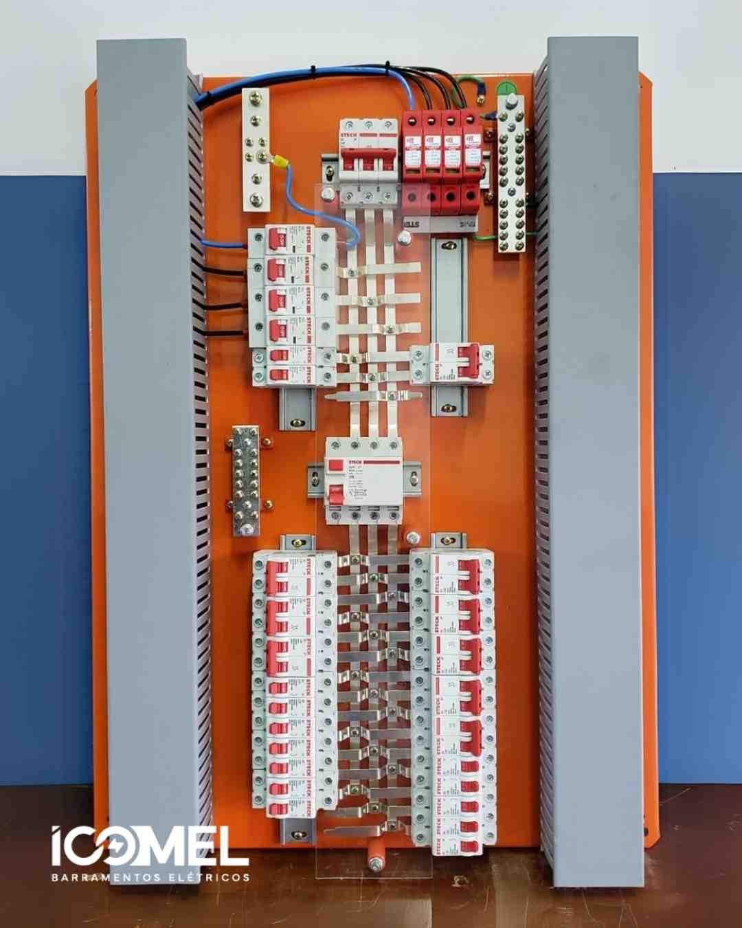 montagem-de-quadro-el-trico-com-barramento-icomel-barramentos-el-tricos